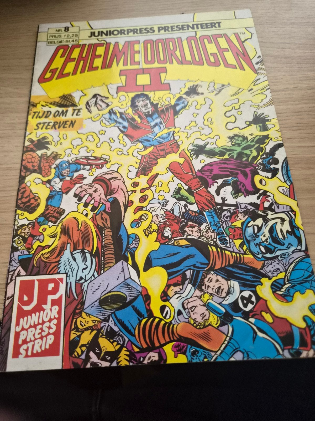 Juniorpress presenteert: Geheime Oorlogen II - Nr. 8, Eén stripboek, Ophalen of Verzenden, Gelezen, Jim Shooter