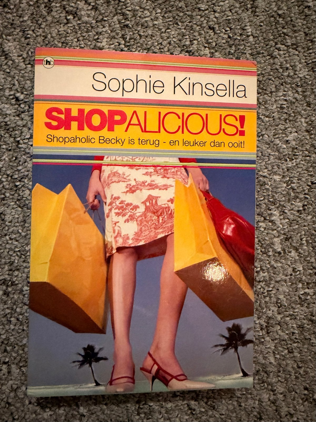Sophie Kinsella - Shopalicious!, Ophalen of Verzenden, Gelezen, Sophie Kinsella