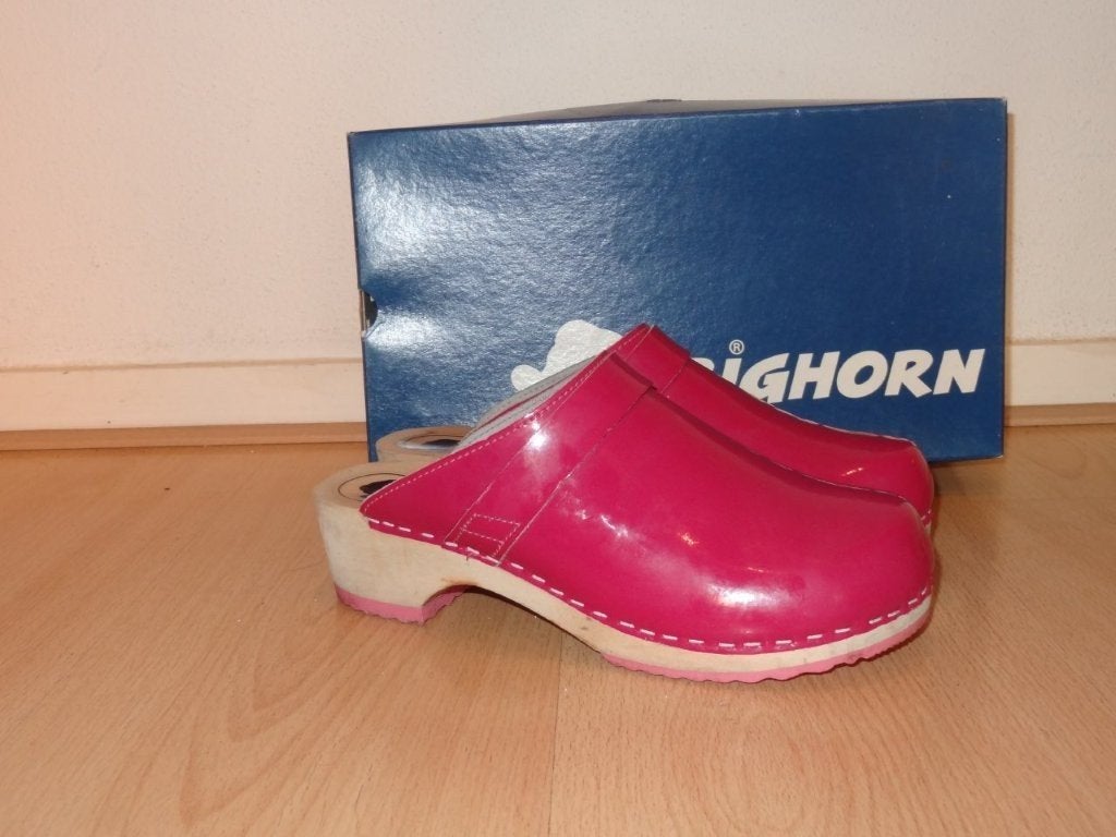 Bighorn medische klompen Fuchsia lak maat 40 z.g.a.n., Overige kleuren, Overige typen, Ophalen of Verzenden, Zo goed als nieuw