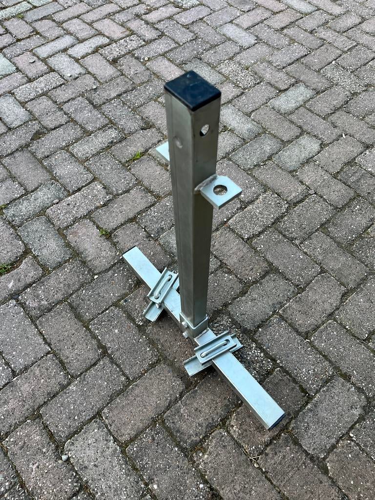 Standaard voor caravan dissel, Ophalen, Zo goed als nieuw, Minder dan 1 meter, Parasolvoet