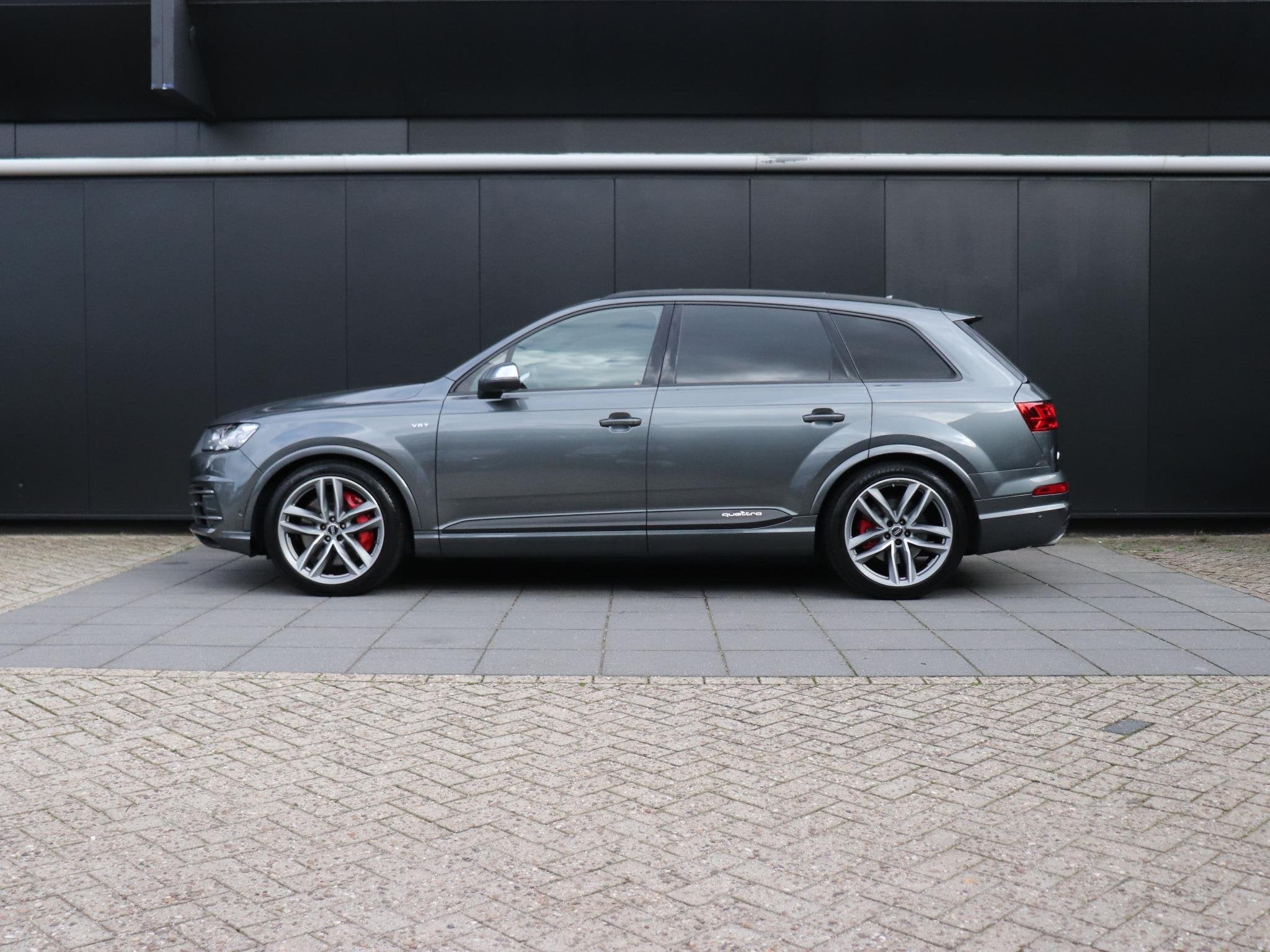 Audi SQ7 4.0 TDI quattro Pro Line + 7p | LEDER| PANO-DAK | B, Auto's, SQ7, 435 pk, Gebruikt, Lichtsensor