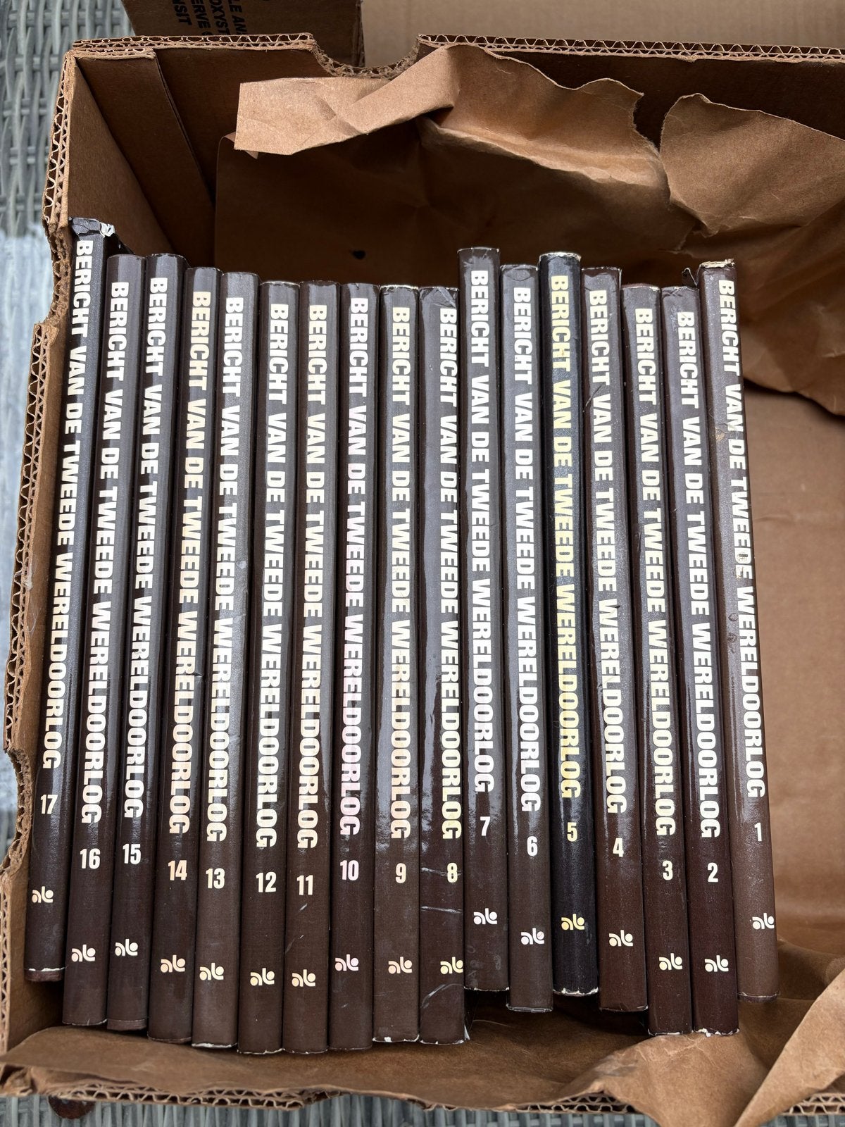 Bericht van de Tweede Wereldoorlog - Complete set (17 delen), Boeken, Oorlog en Militair, Ophalen, Tweede Wereldoorlog, Gelezen