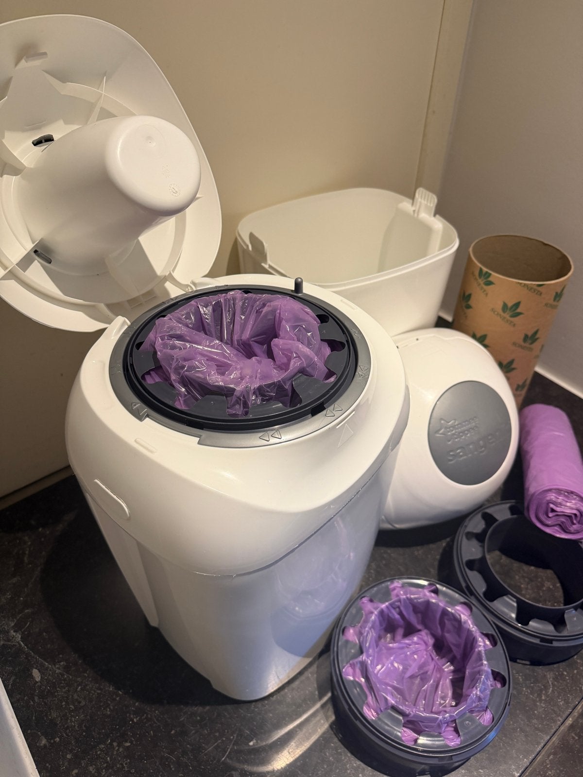 2 Tommee Tippee Sangenic luieremmers met navulling, Ophalen of Verzenden, Gebruikt