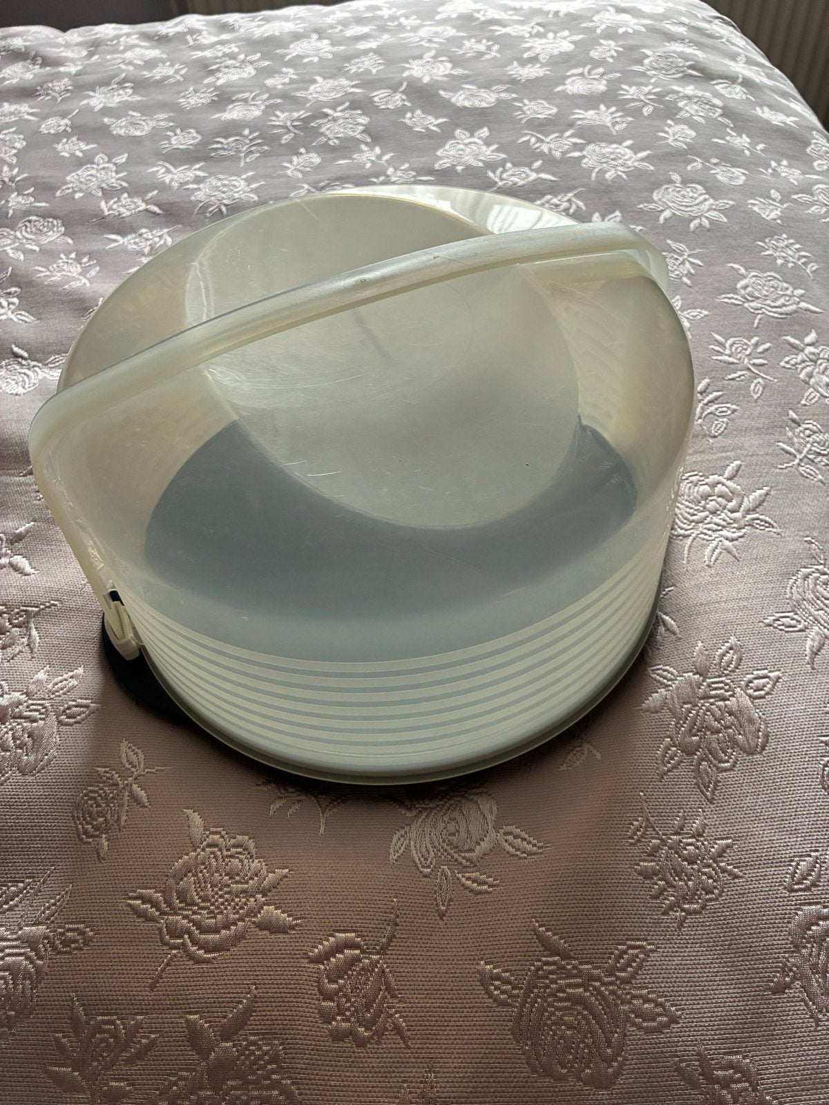 Tupperware ronde taartdoos - Handig en praktisch!, Gebruikt, Overige kleuren, Bewaardoos, Ophalen of Verzenden