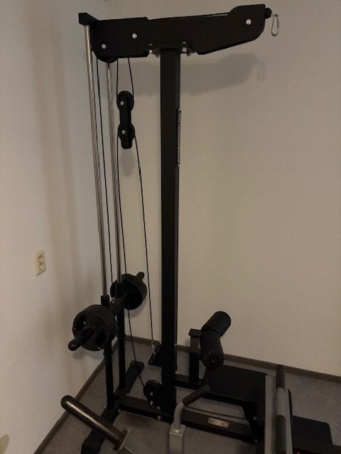 Te koop: Barbarian Lat Pulley inclusief low row, Ophalen, Benen, Krachtstation, Zo goed als nieuw