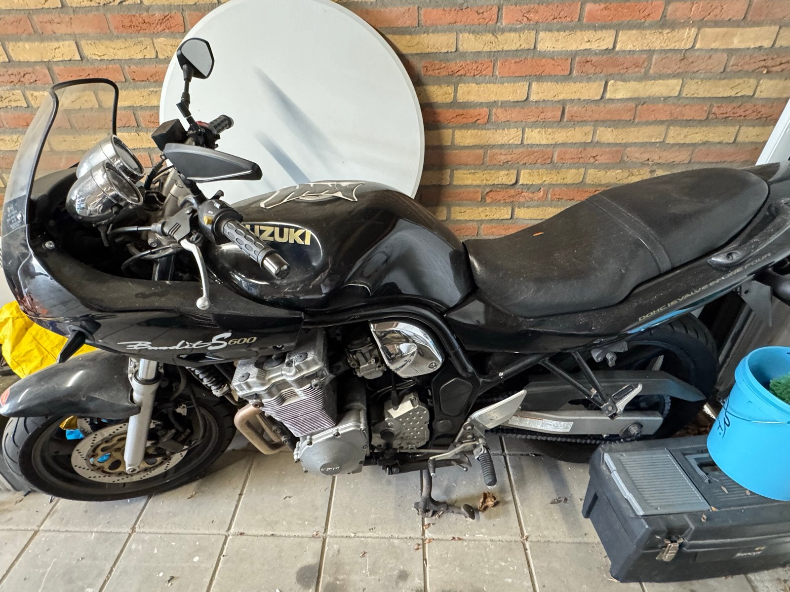 Suzuki Bandit 600 (1999) - Project/Onderdelen, Motoren, Motoren | Suzuki, Particulier, Gebruikt, Naked bike
