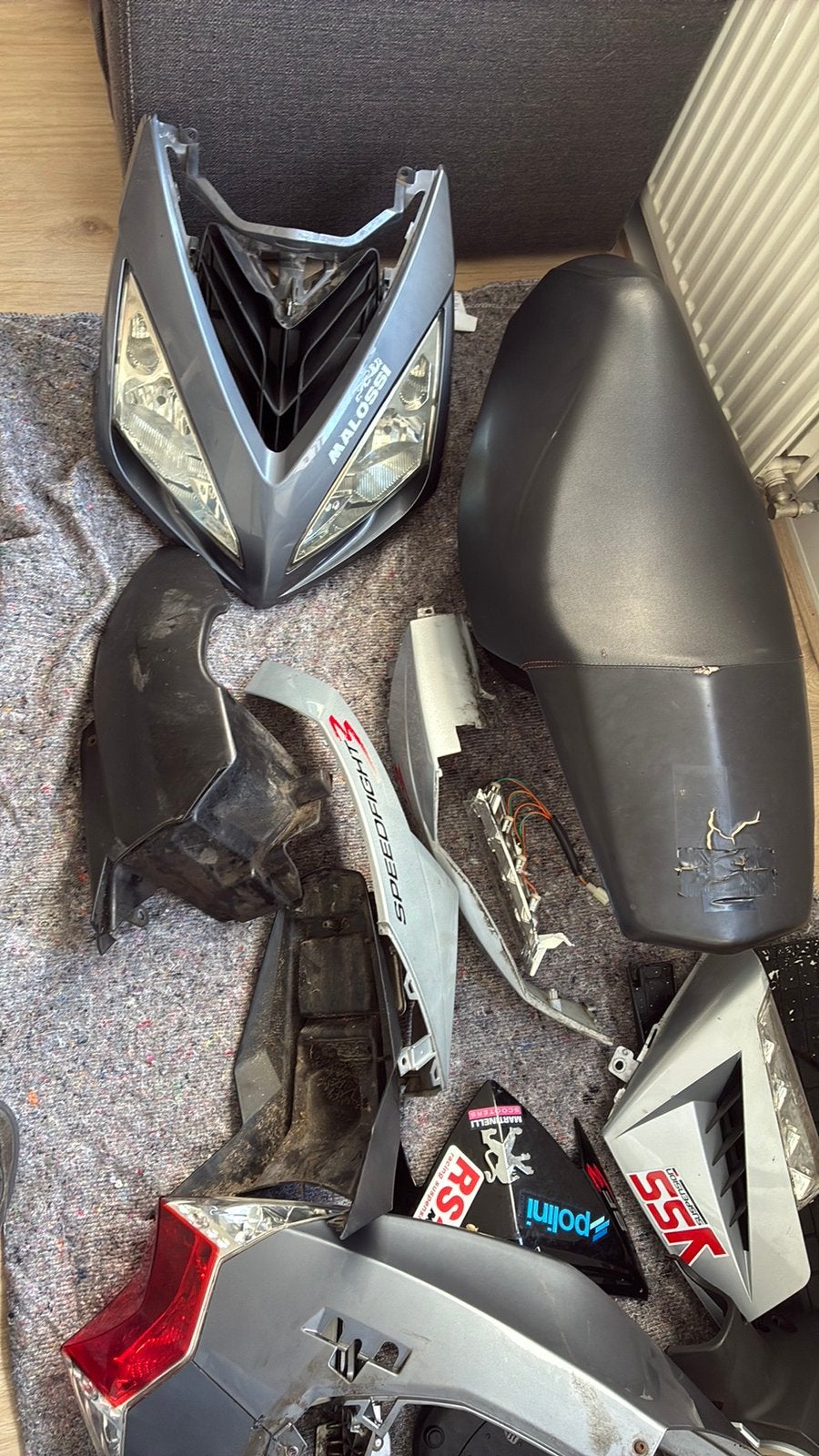 Kappen en andere onderdelen speedfight 3 2takt, Ophalen, Zo goed als nieuw, Kap, Peugeot
