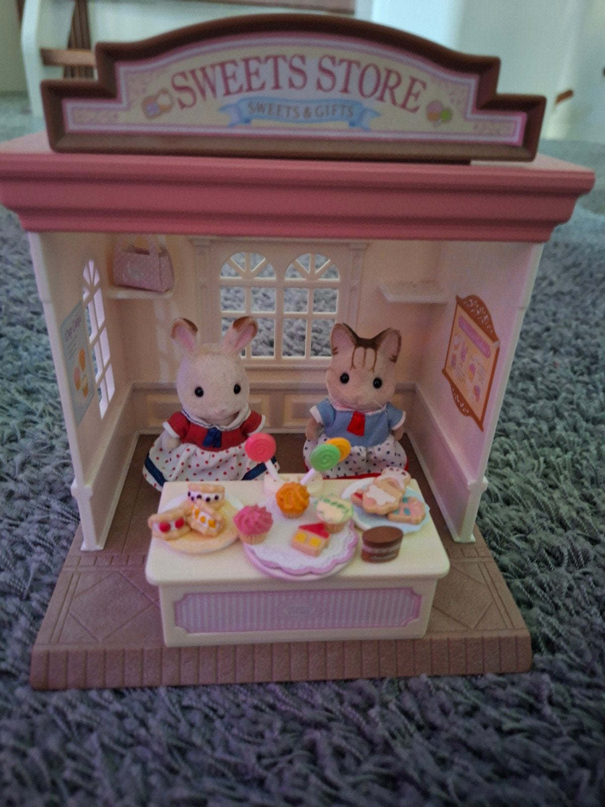 Snoep en bakwinkel Sylvanian families, Ophalen of Verzenden, Zo goed als nieuw, Poppenhuis