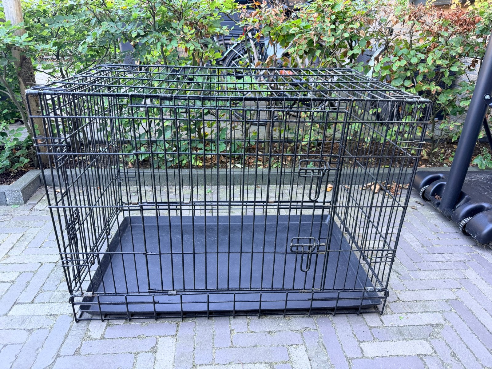 Grote bench Zwart Afmeting lxbxh 90x56x68, Ophalen