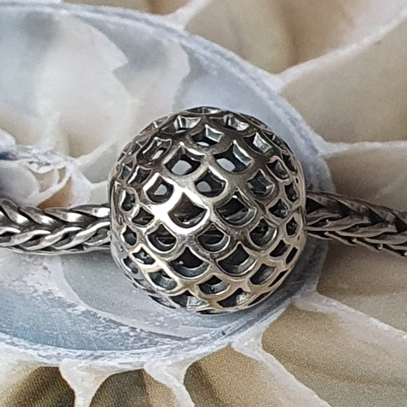 Zilveren Waterlelie Van Elfbeads.     Trollbeads, 20 of groter, Nieuw, Ophalen of Verzenden, Dame