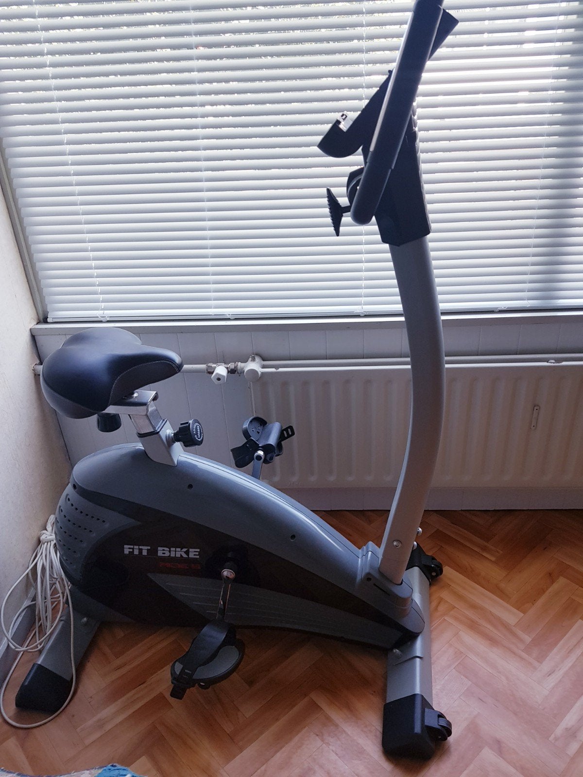 Home trainer, crossfiets MOET NU WEG!, Ophalen, Overige materialen, Buik, Zo goed als nieuw