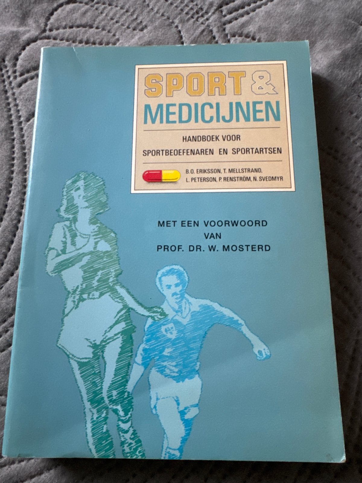 Sport & Medicijnen: Handboek voor Sportbeoefenaren, Boeken, Sportboeken, Ophalen of Verzenden, Gelezen, Overige sporten