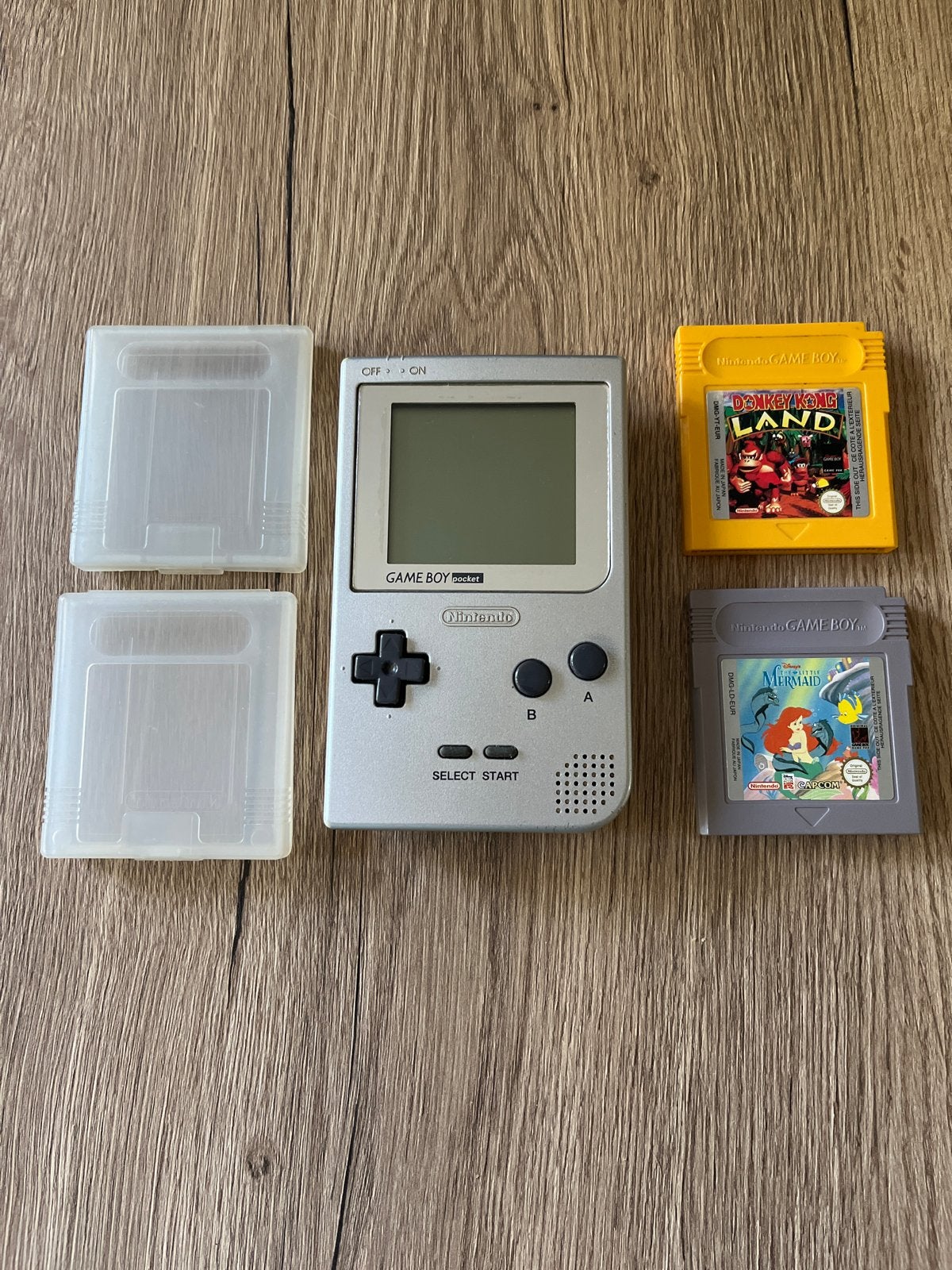 Game Boy Pocket met Donkey Kong Land en The Little Mermaid, Gebruikt, 1 speler, Ophalen of Verzenden, Vanaf 3 jaar