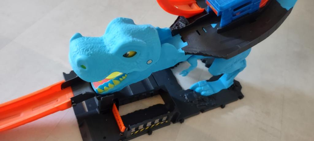 Hot Wheels Dino baanset ., Kinderen en Baby's, Speelgoed | Racebanen, Ophalen of Verzenden, Zo goed als nieuw, Handmatig, Hot Wheels