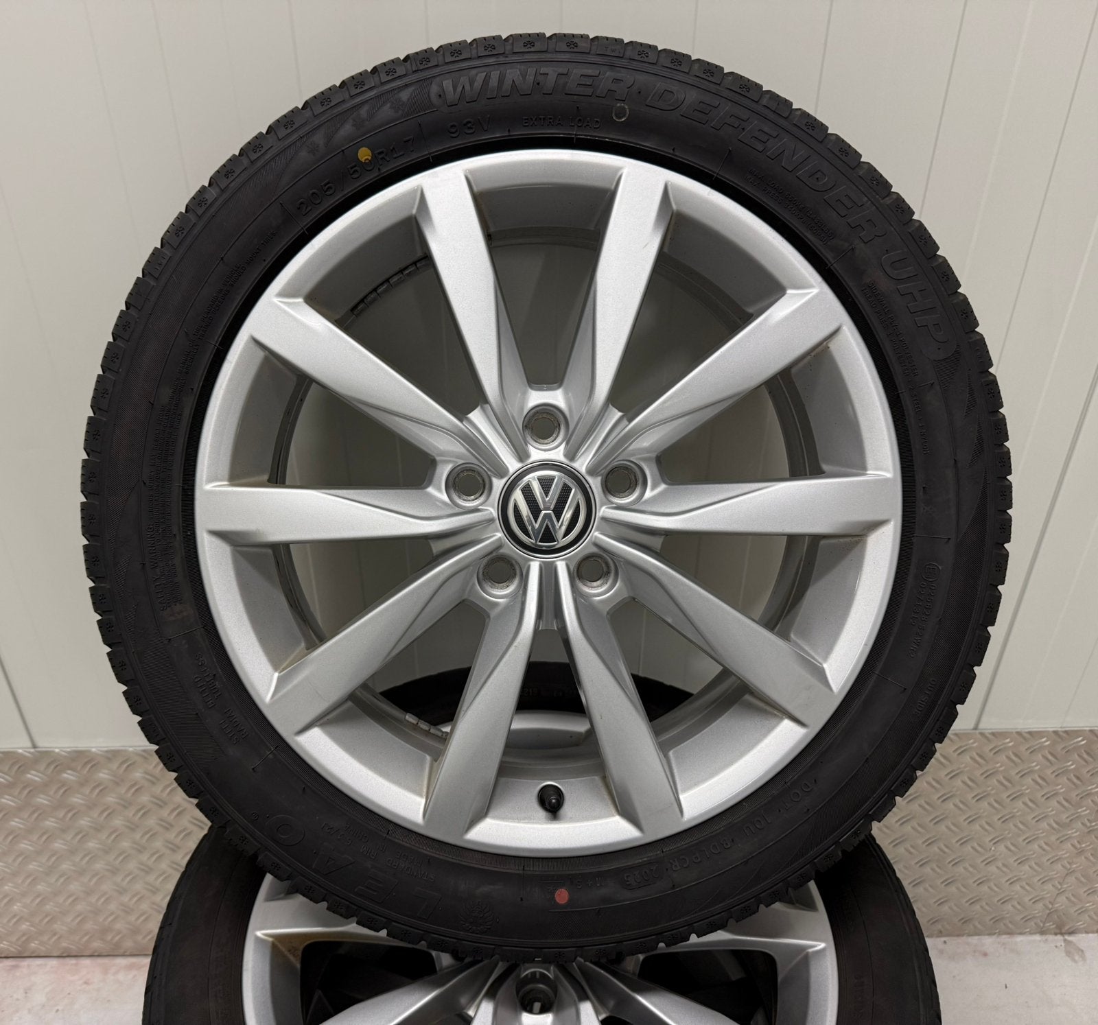 Originele Volkswagen Golf / Caddy Dijon Velgen 17 Inch VW, Ophalen, Gebruikt, -, -