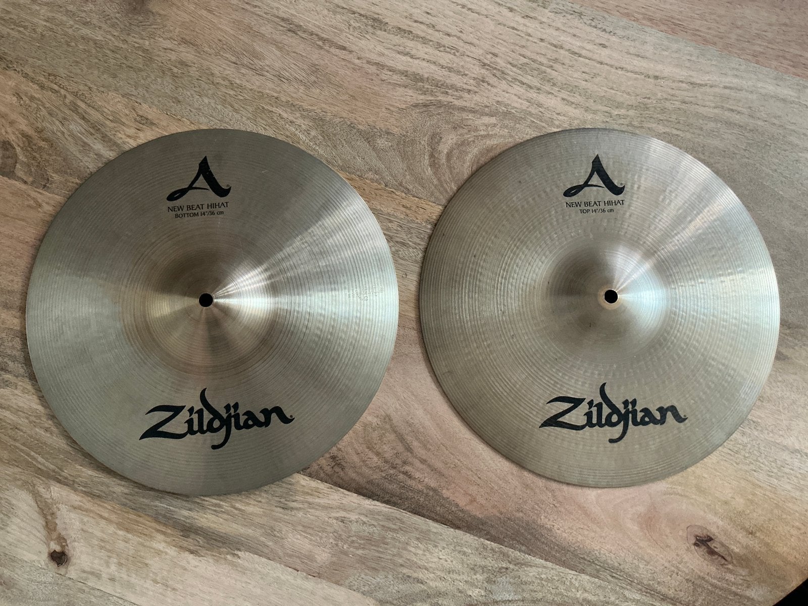 Zildjian Avedis New Beat hihat 14”, Ophalen of Verzenden, Zo goed als nieuw, Drums of Percussie