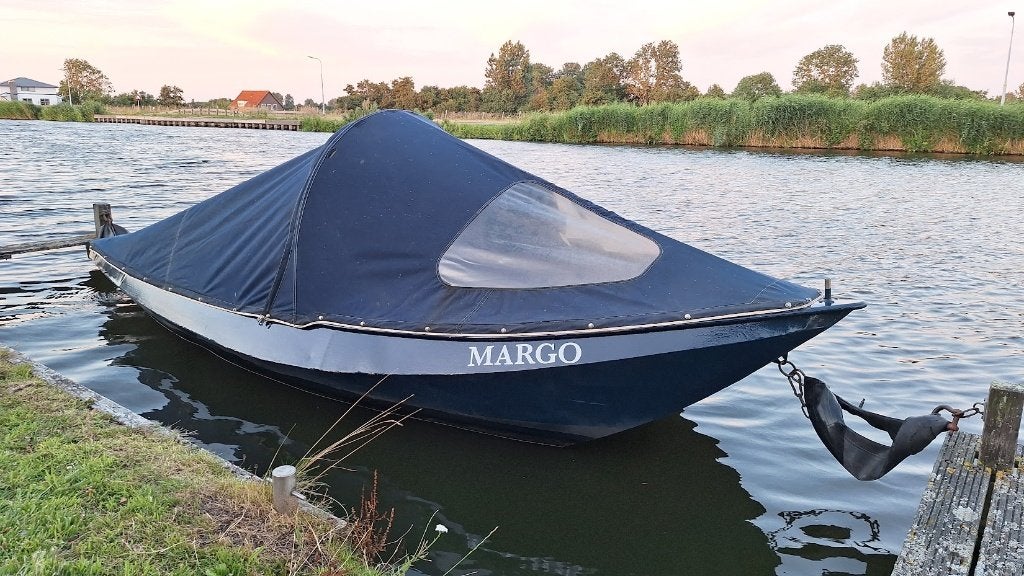 Stalen Beenhakker vlet, 485 cm lang met stallingstrailer, Watersport en Boten, Ophalen, Gebruikt, Staal, Anker