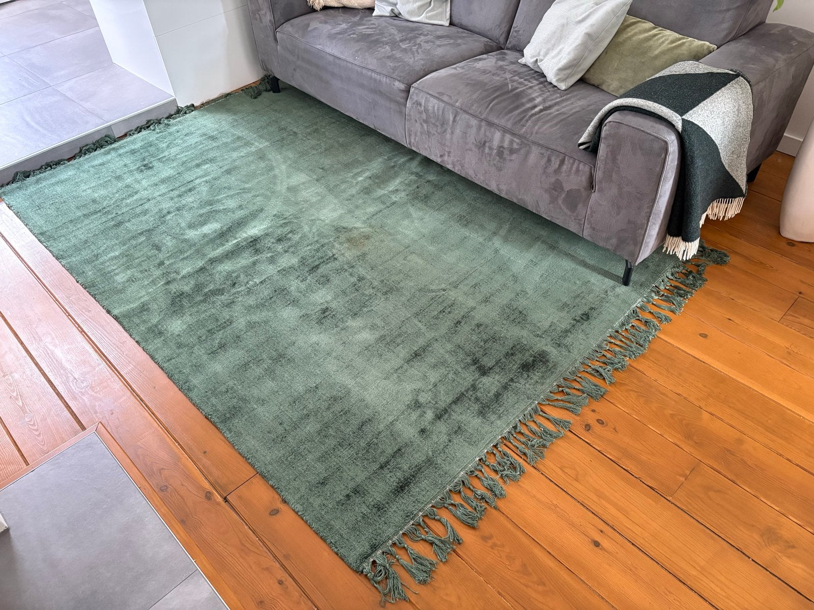 Groen vloerkleed met franjes, Ophalen, Gebruikt, 150 tot 200 cm, 200 cm of meer