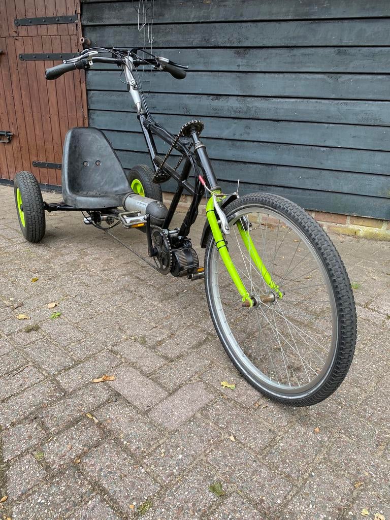 Driewieler skelter trike elektris, Ophalen, Gebruikt, Velgrem, Verstelbare zitting
