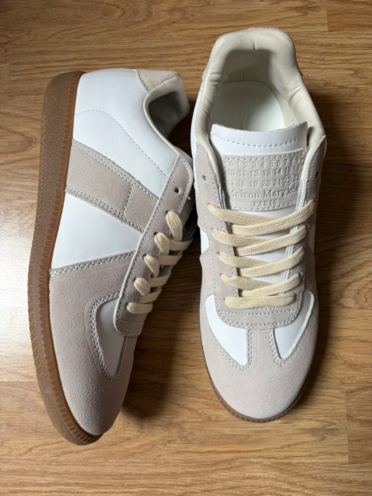 Maison margiela | Beschikbaar in Maat 44 en 45 |, Kleding | Dames, Beige, Ophalen of Verzenden, Sneakers of Gympen, Zo goed als nieuw
