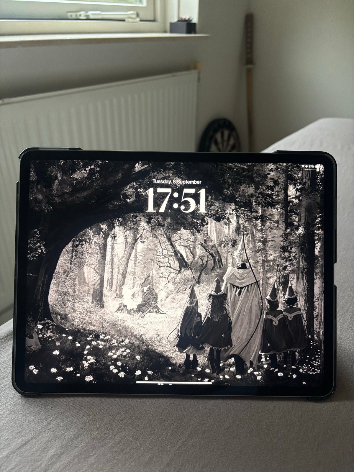 Apple iPad Pro (2022)12,9 inch 256GB + 2de gen apple pencil, 11 inch, Ophalen of Verzenden, Zo goed als nieuw, Apple iPad Pro