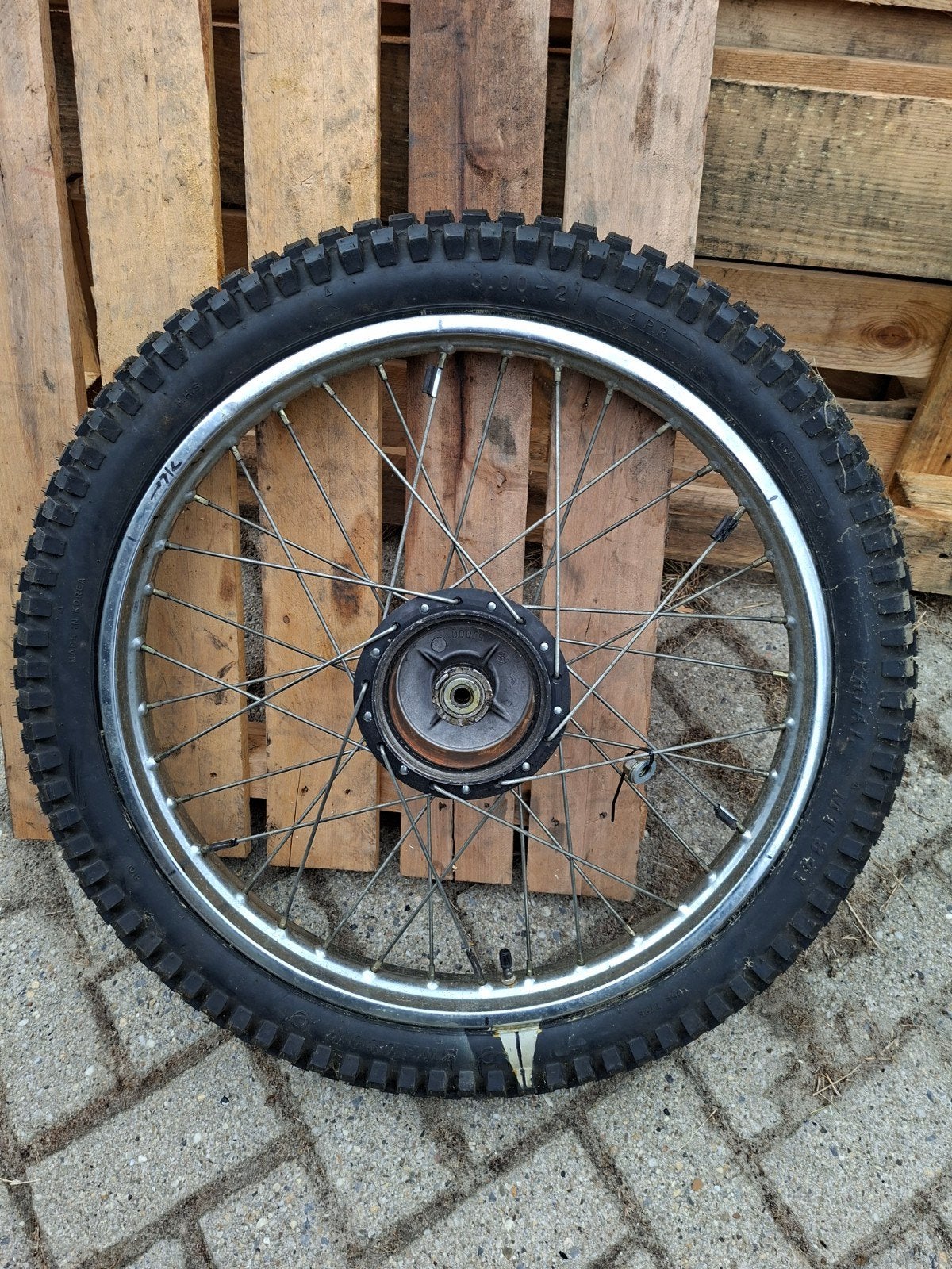 Voorwiel 21" met nieuwe trailband, Fietsen en Brommers, Ophalen of Verzenden, Zo goed als nieuw, Overige typen