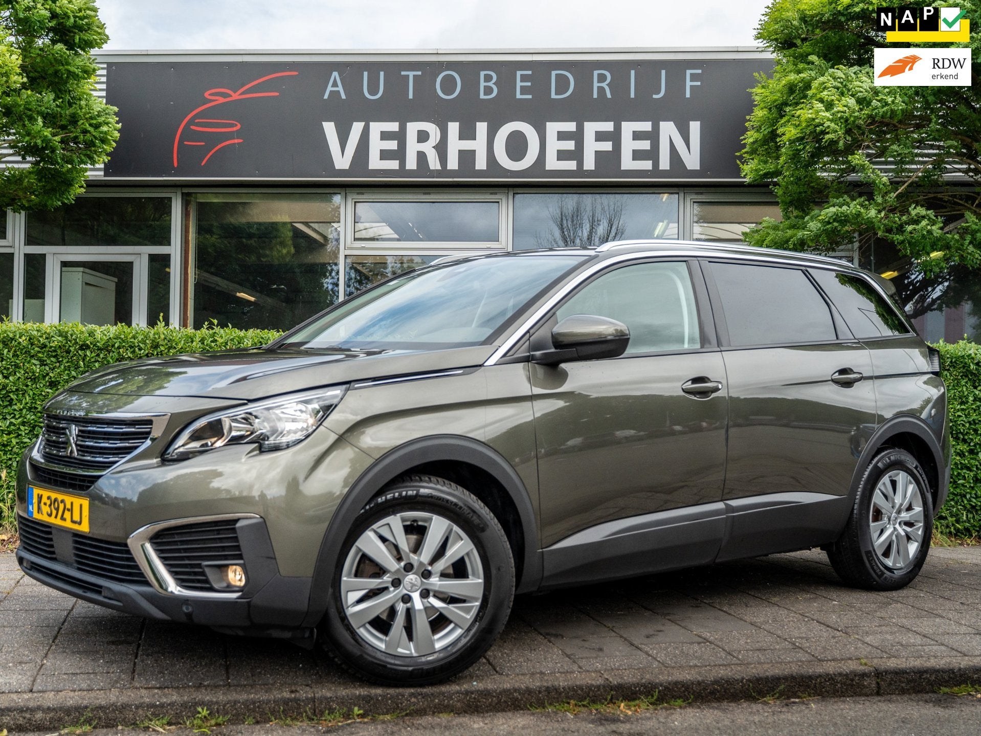 Peugeot 5008
