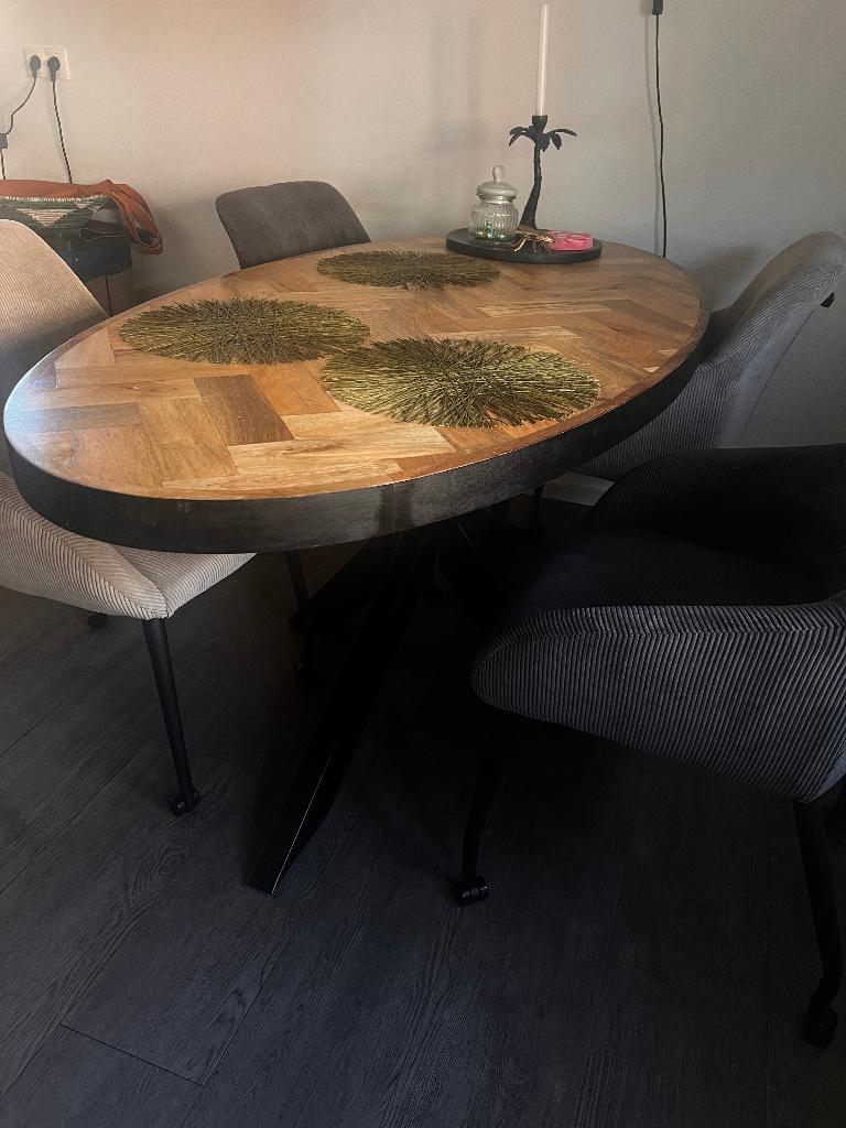 Mooie eetafel, Ophalen, 50 tot 100 cm, Zo goed als nieuw, 150 tot 200 cm