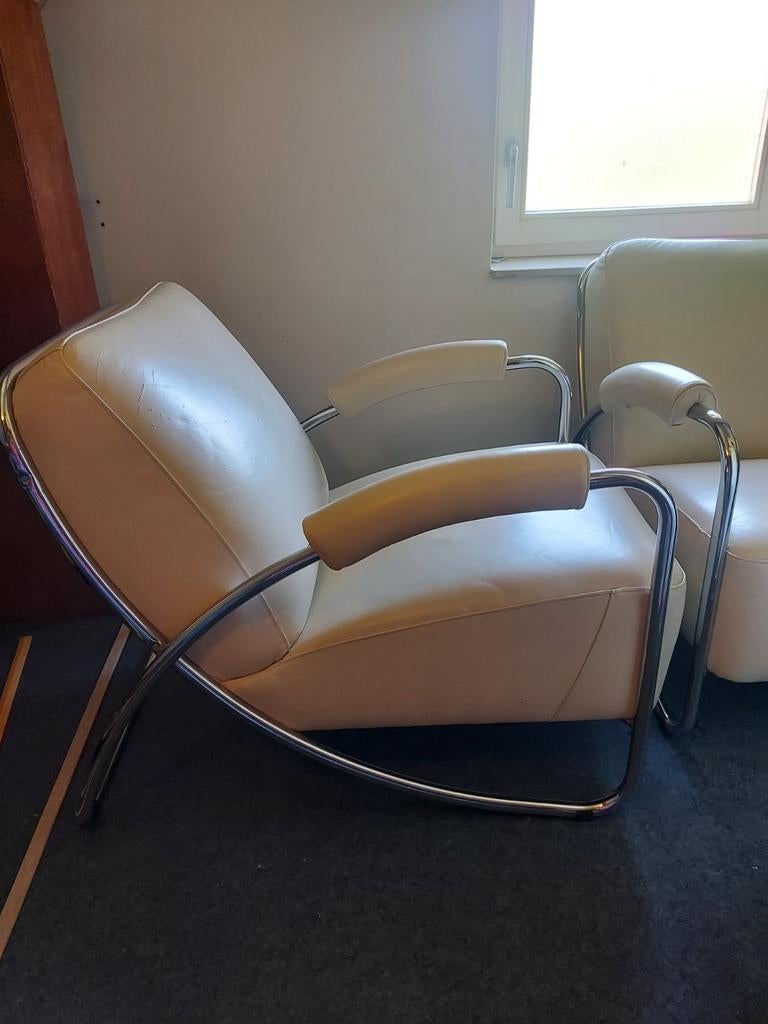 Twee prachtige Dyker 20 stoelen, Ophalen