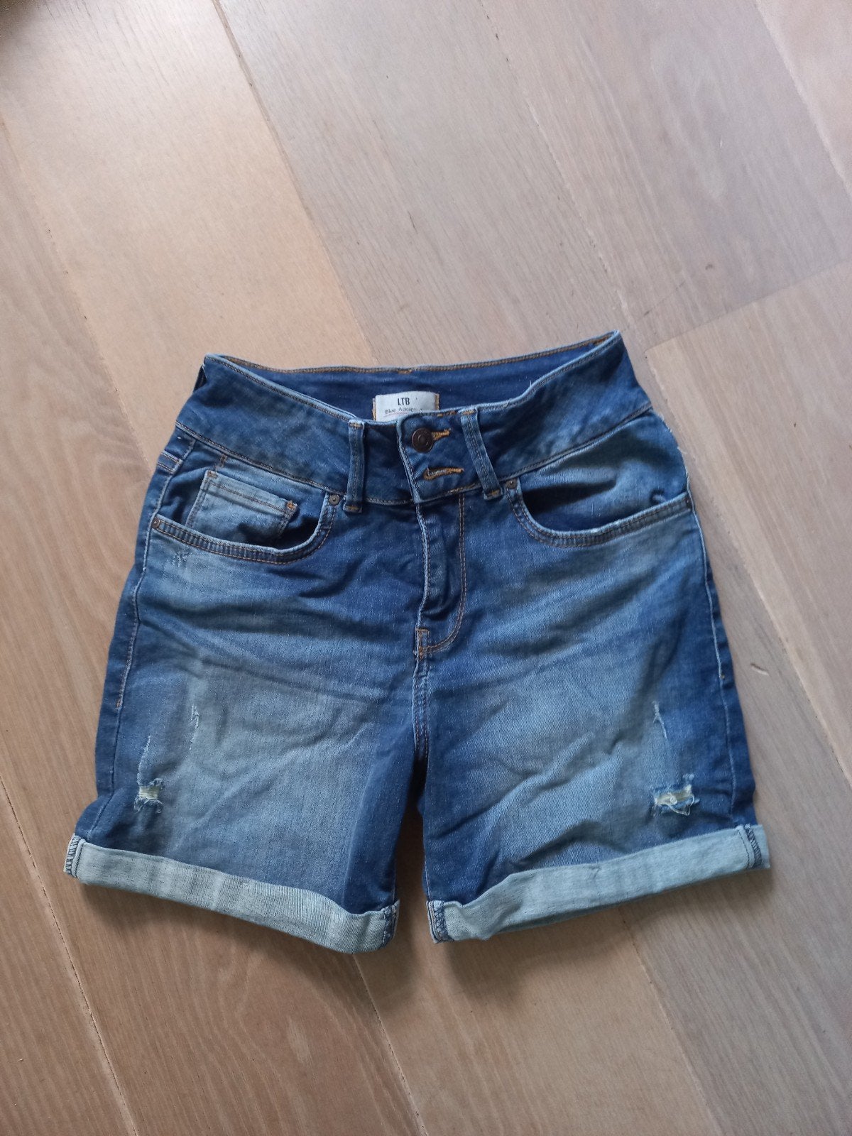 LTB Blue Addicted Comfort Short spijkerbroekje maat S, Blauw, Nieuw, Ophalen of Verzenden, LTB Blue Addicted