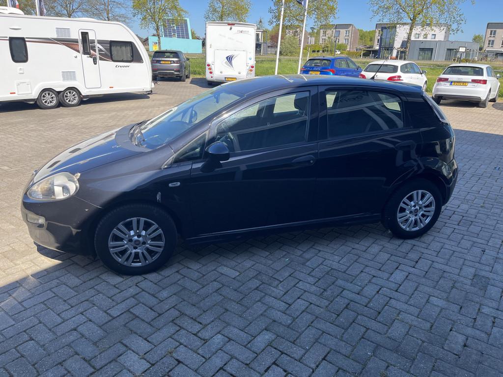 Fiat Punto Evo 0.9 TwinAir Street Airco / Cruise / Lmv, Voorwielaandrijving, 101 pk, Gebruikt, Euro 6