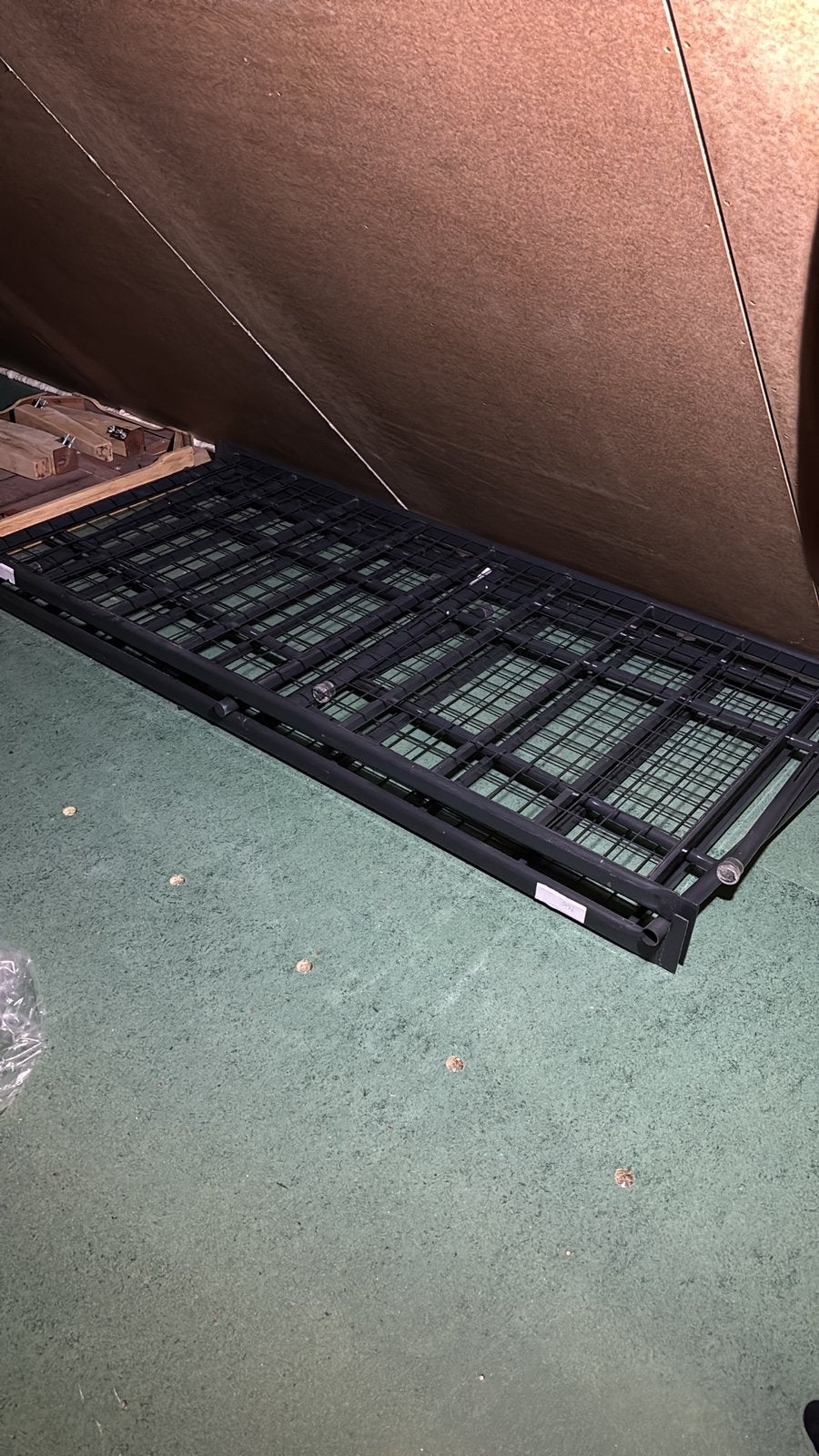 Ijzeren bedden 2 stuks identiek 200x90, Ophalen, 90 cm, Eenpersoons, Zo goed als nieuw