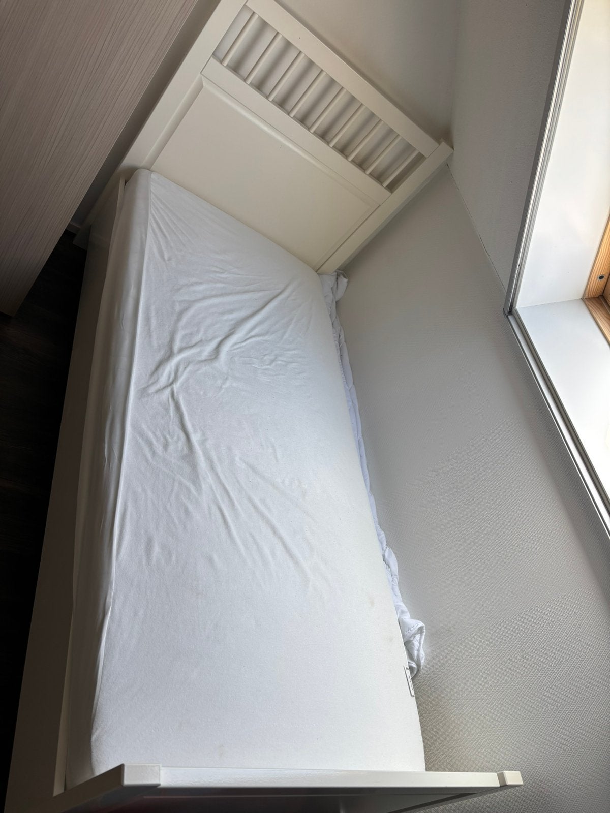 1 persoon bed wit, Kinderen en Baby's, Kinderkamer | Bedden, Gebruikt, 180 cm of meer, 85 tot 100 cm, Matras, Ophalen