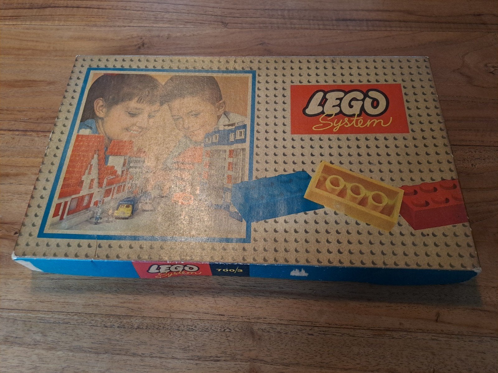 lego set 700/3. gele en blauwe stenen, Ophalen of Verzenden, Gebruikt, Lego