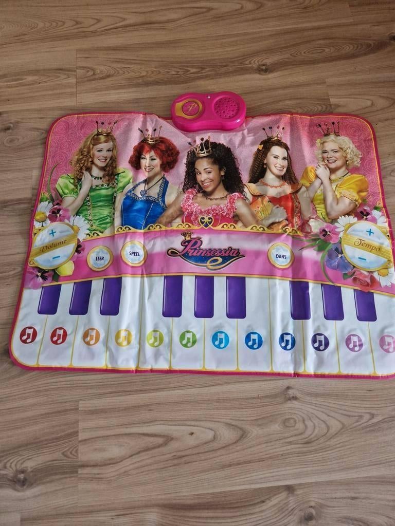 Studio 100 Dans/speelmat van prinsessia, Ophalen of Verzenden, Zo goed als nieuw, Elektronica, Met licht
