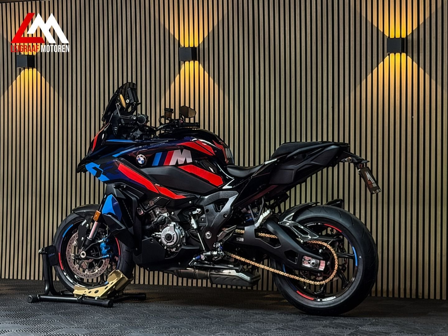 BMW M 1000 XR - 2025 - Competition - Carbon, Motoren, 4 cilinders, Bedrijf, Onbekend, Meer dan 35 kW