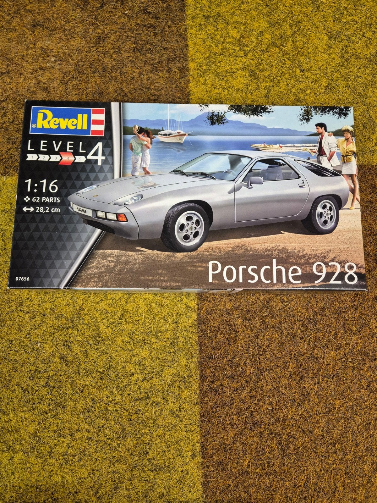 Revell 07656 Porsche 928, Hobby en Vrije tijd, Modelbouw | Auto's en Voertuigen, Auto, Revell, Groter dan 1:32, Nieuw