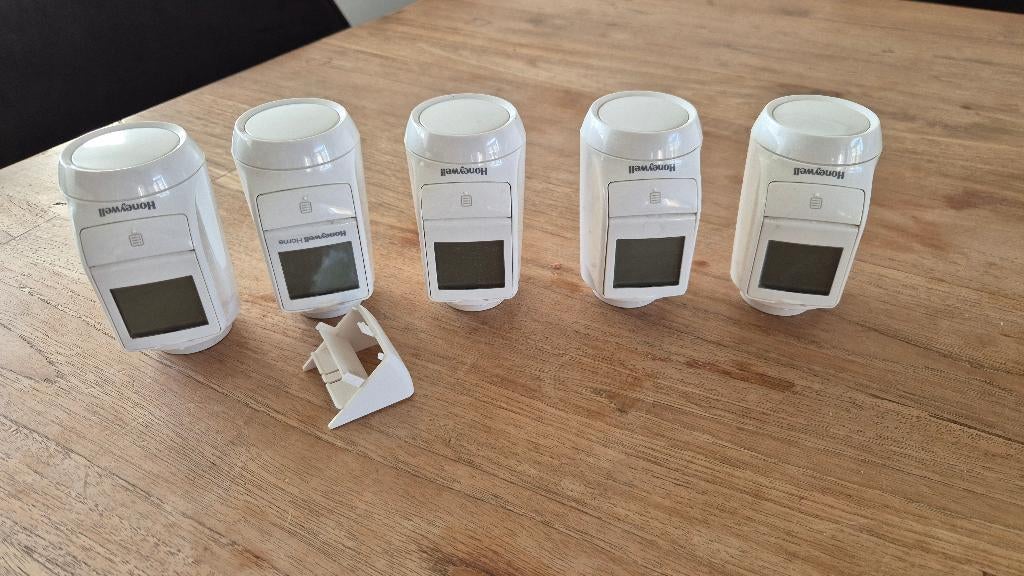 Thermostaten Honeywell, Doe-het-zelf en Verbouw, Thermostaten, Ophalen, Zo goed als nieuw