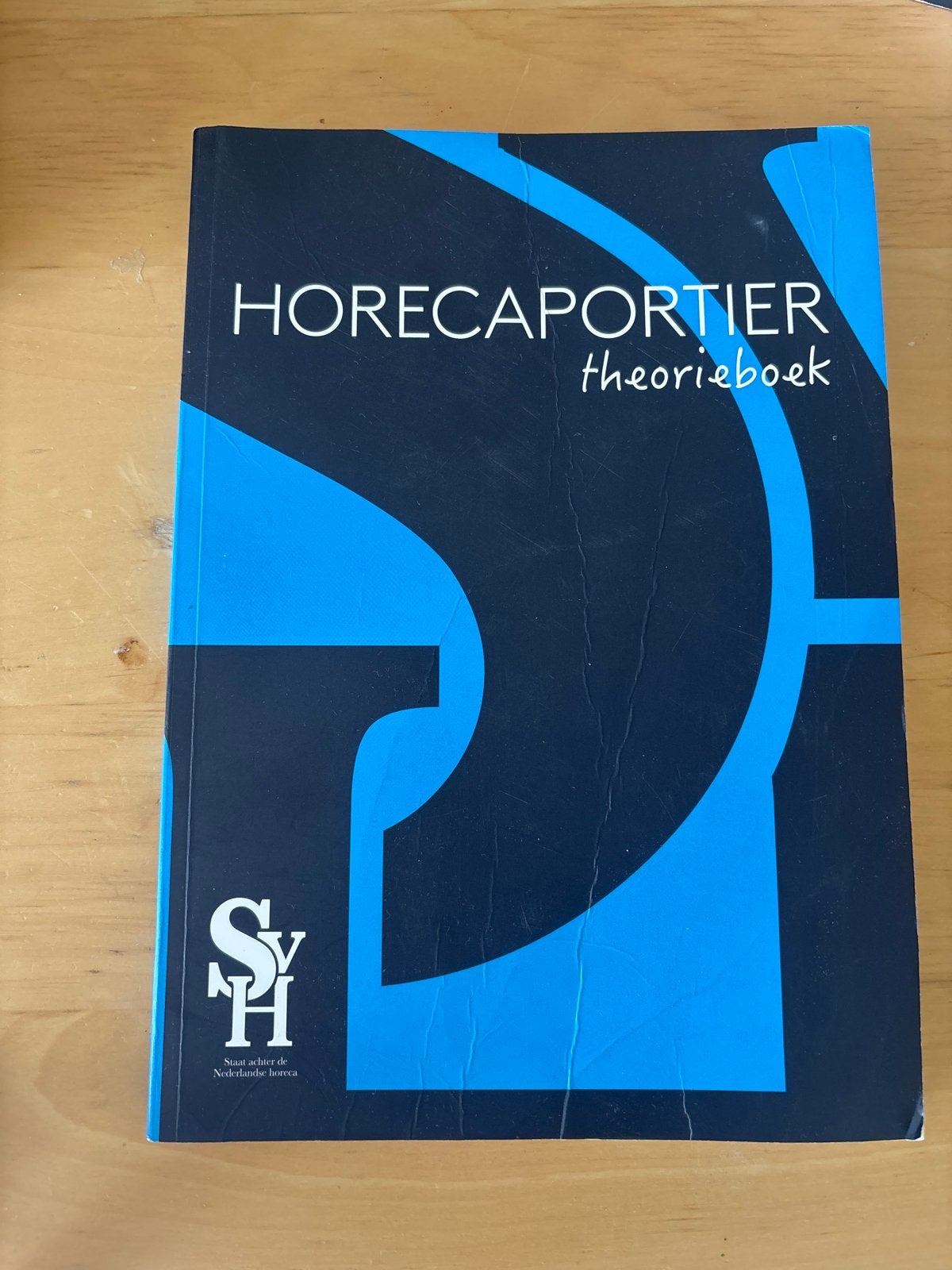 Horecaportier theorieboek - Staat achter de Nederlandse Hore, Ophalen of Verzenden, Gelezen, MBO