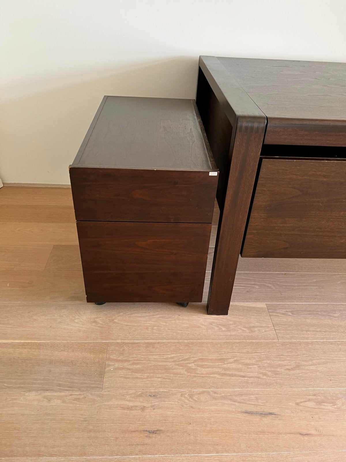 Donkerbruin houten bureau met ladeblok, Ophalen, Gebruikt, Bruin, Overige merken