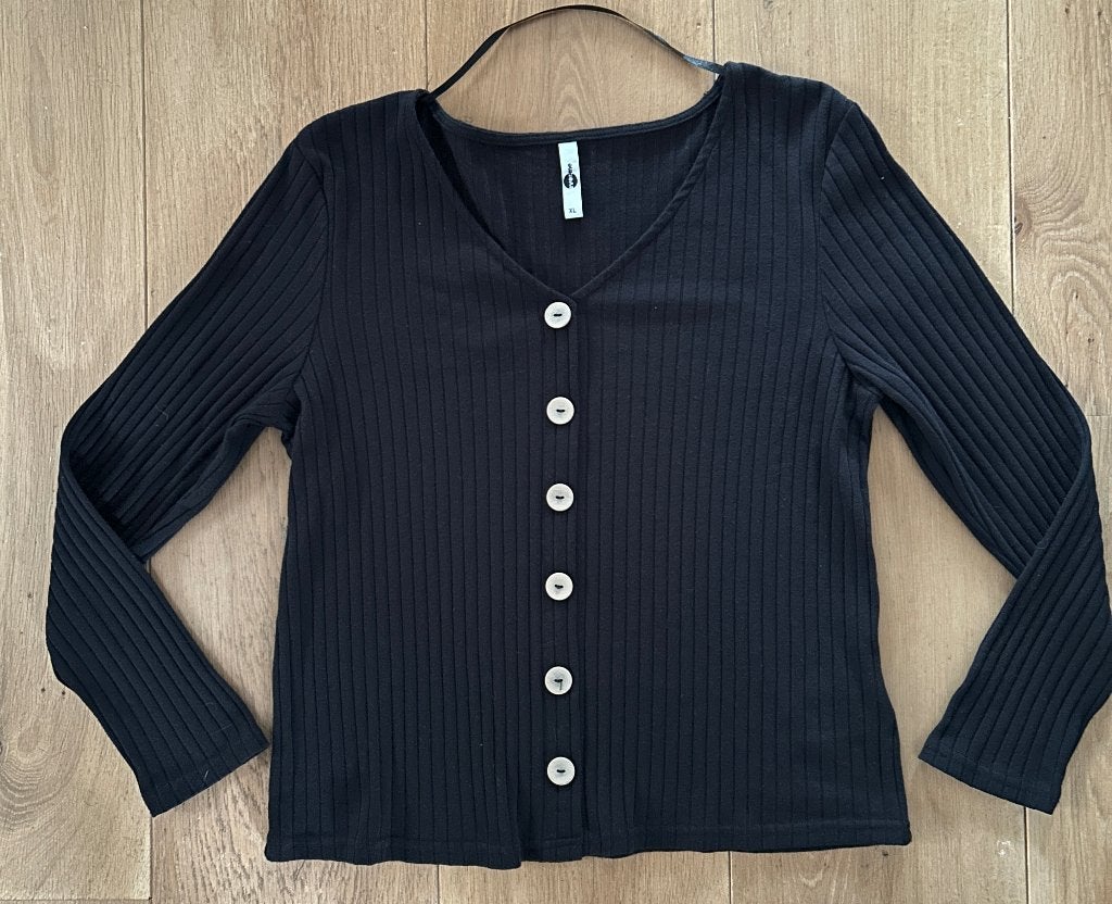 Everme zwarte top lange mouw met knopen mt XL, Zwart, Maat 46/48 (XL) of groter, Ophalen of Verzenden, Zo goed als nieuw
