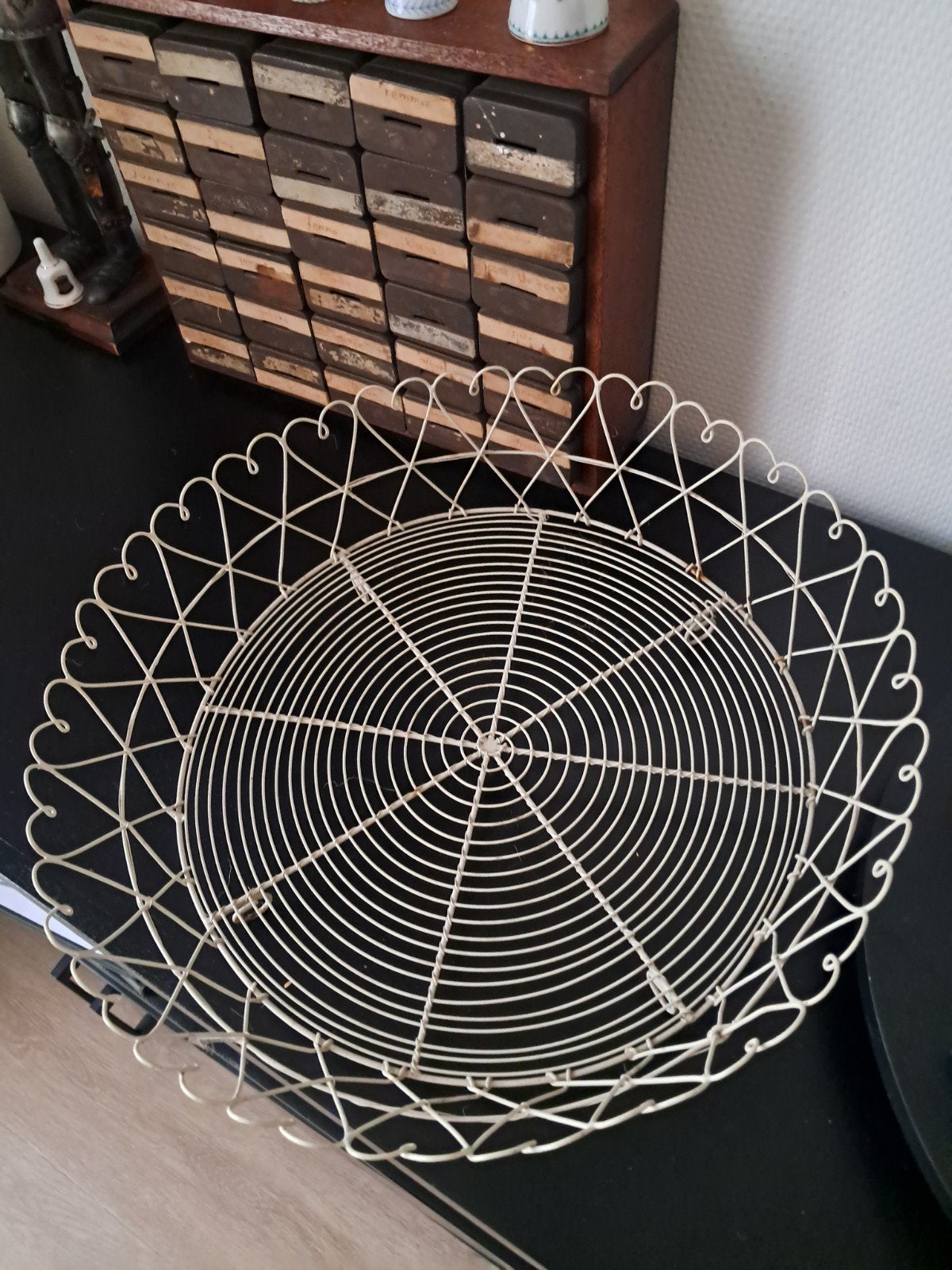 Metalen Mand / Schaal - Decoratief en Veelzijdig, Ophalen of Verzenden, Rond, Overige materialen