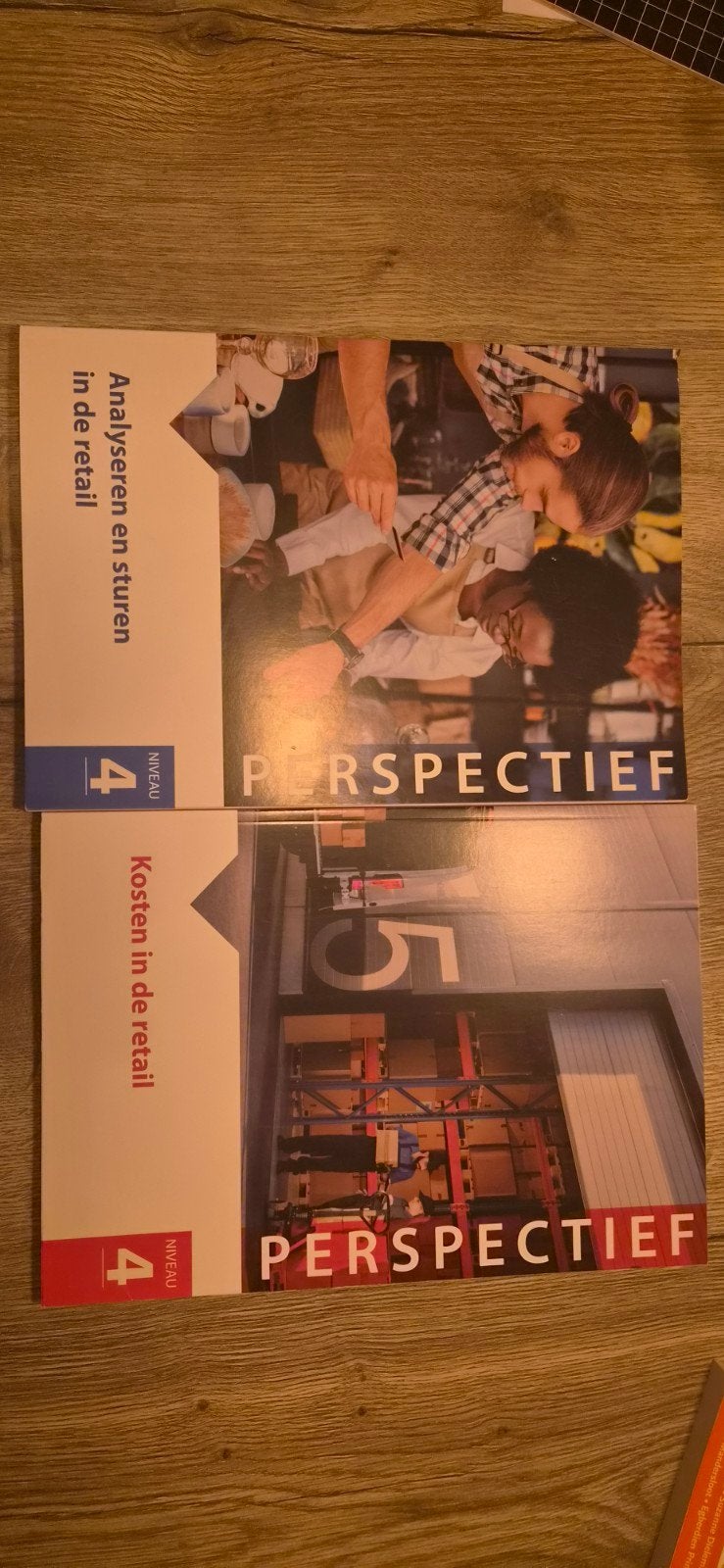 Perspectief: Analyseren & Sturen / Kosten in de Retail, Ophalen of Verzenden, Zo goed als nieuw, MBO, Diverse auteurs
