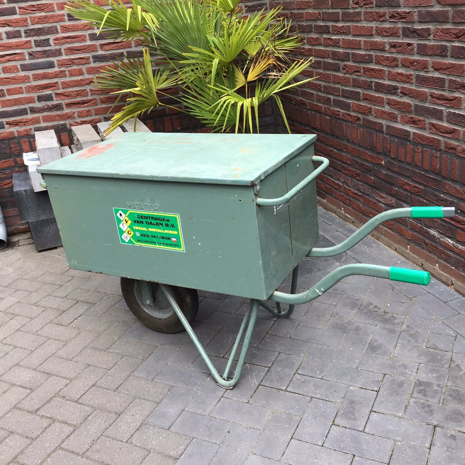 Gereedschap kruiwagen, Ophalen, Zo goed als nieuw