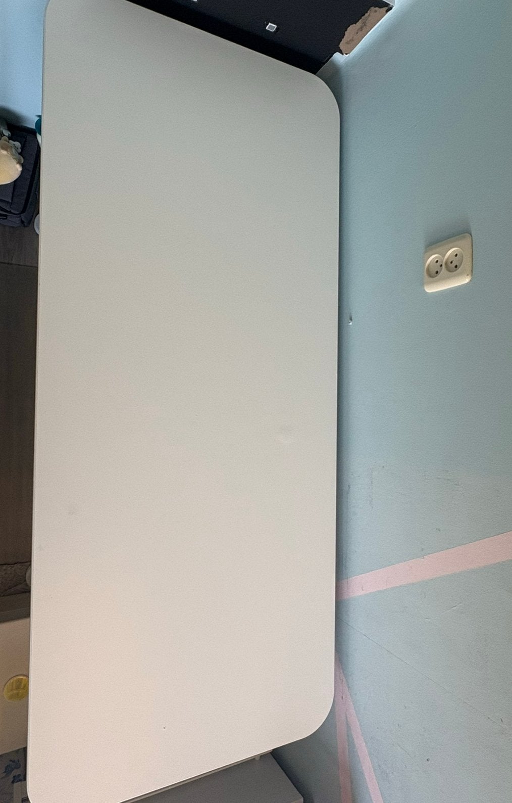 Wit bureau, Doe-het-zelf en Verbouw, Verwarming en Radiatoren, Ophalen, 30 tot 80 cm, Radiator, Zo goed als nieuw