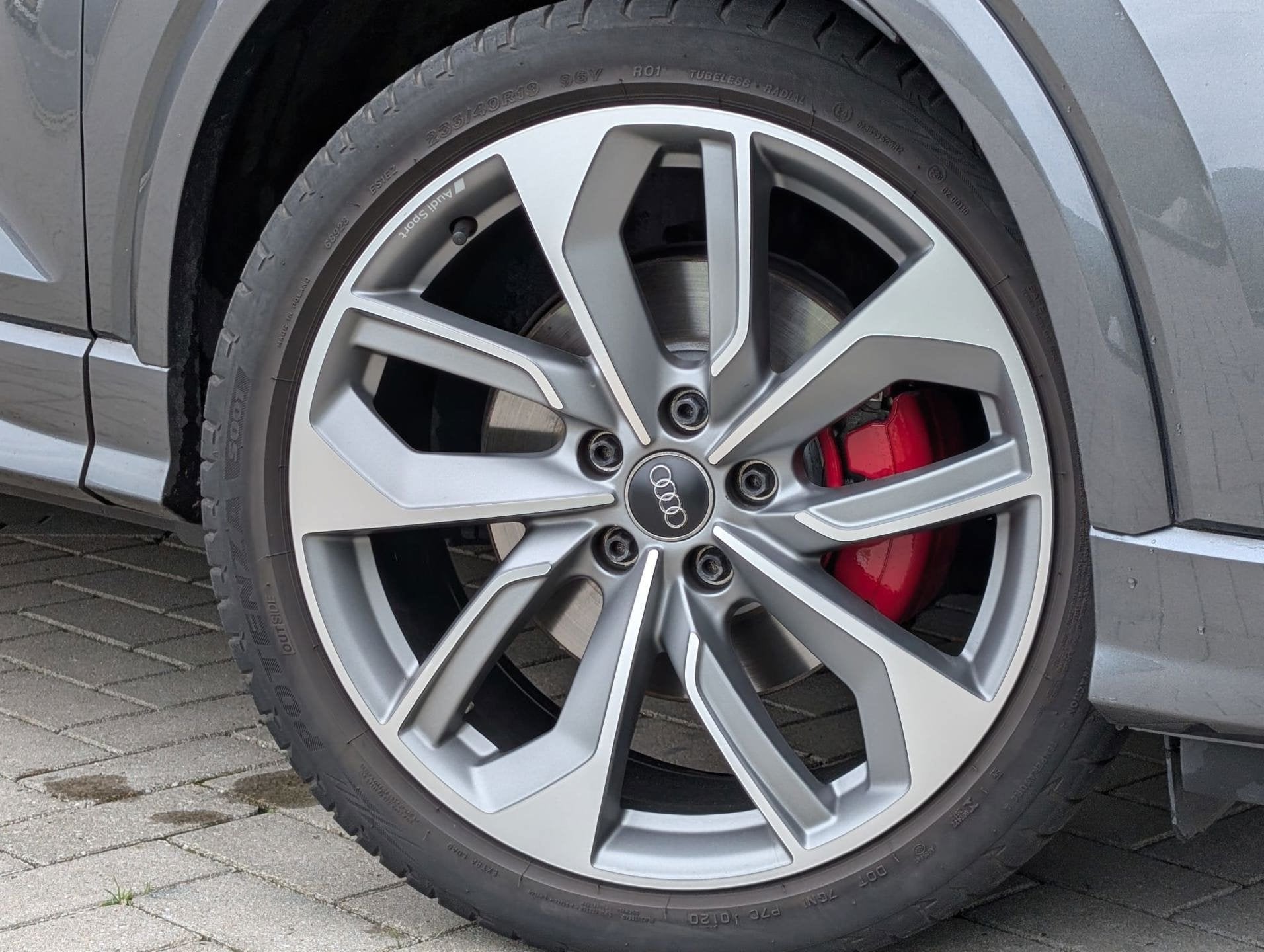 Audi Q2 35 TFSI S-line Virtual Clima Cruise Sfeerverlichting, 15 km/l, 4 cilinders, Leder en Stof, Bedrijf