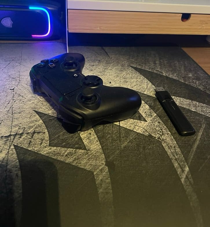 Nacon Controller met USB en Bluetooth - Werkt perfect, Spelcomputers en Games, Ophalen, Gebruikt, Met 1 controller