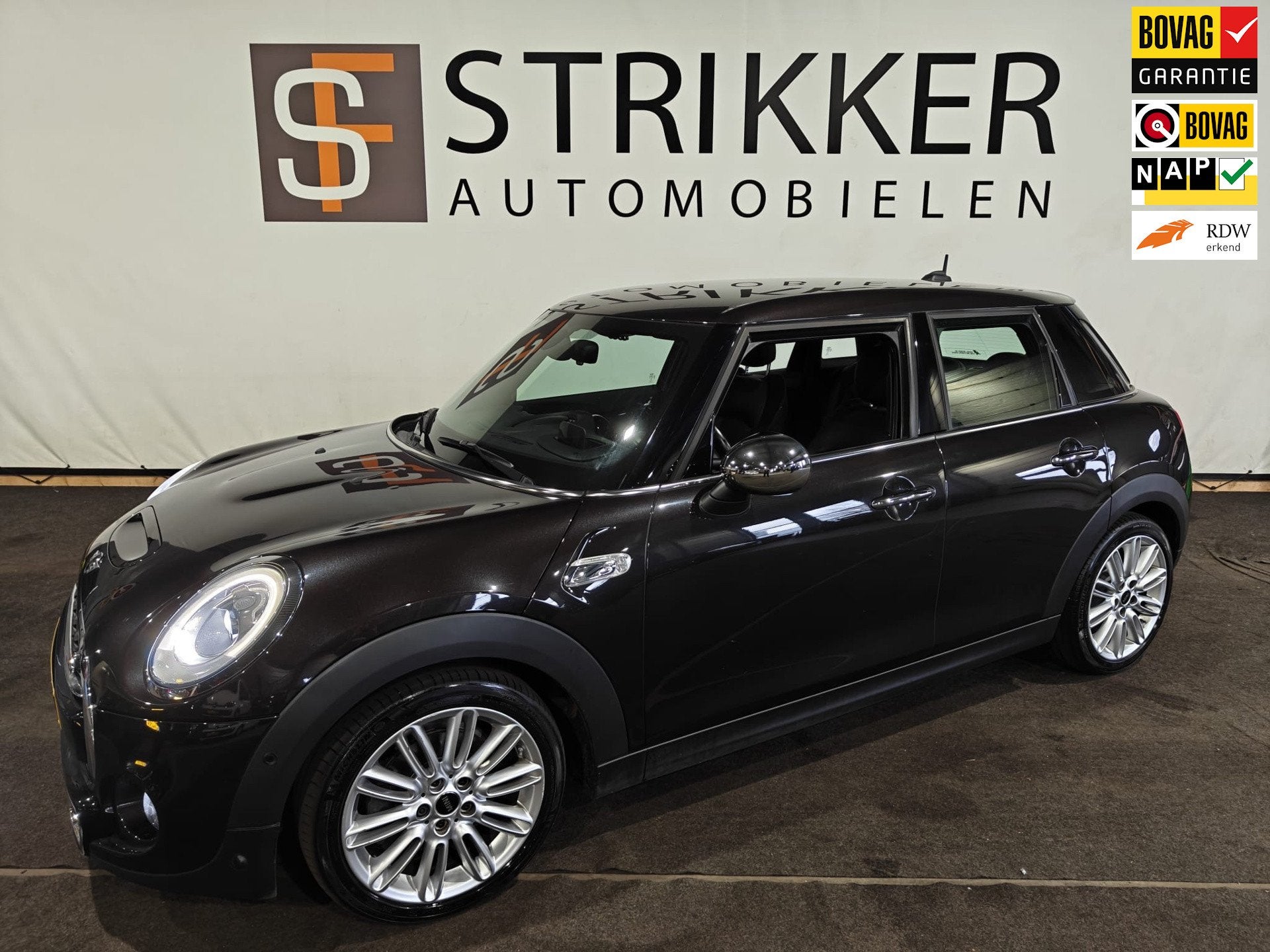 Mini Mini 2.0 Cooper S Chili, Auto's, Mini, 1998 cc, Gebruikt, Euro 6, Zwart