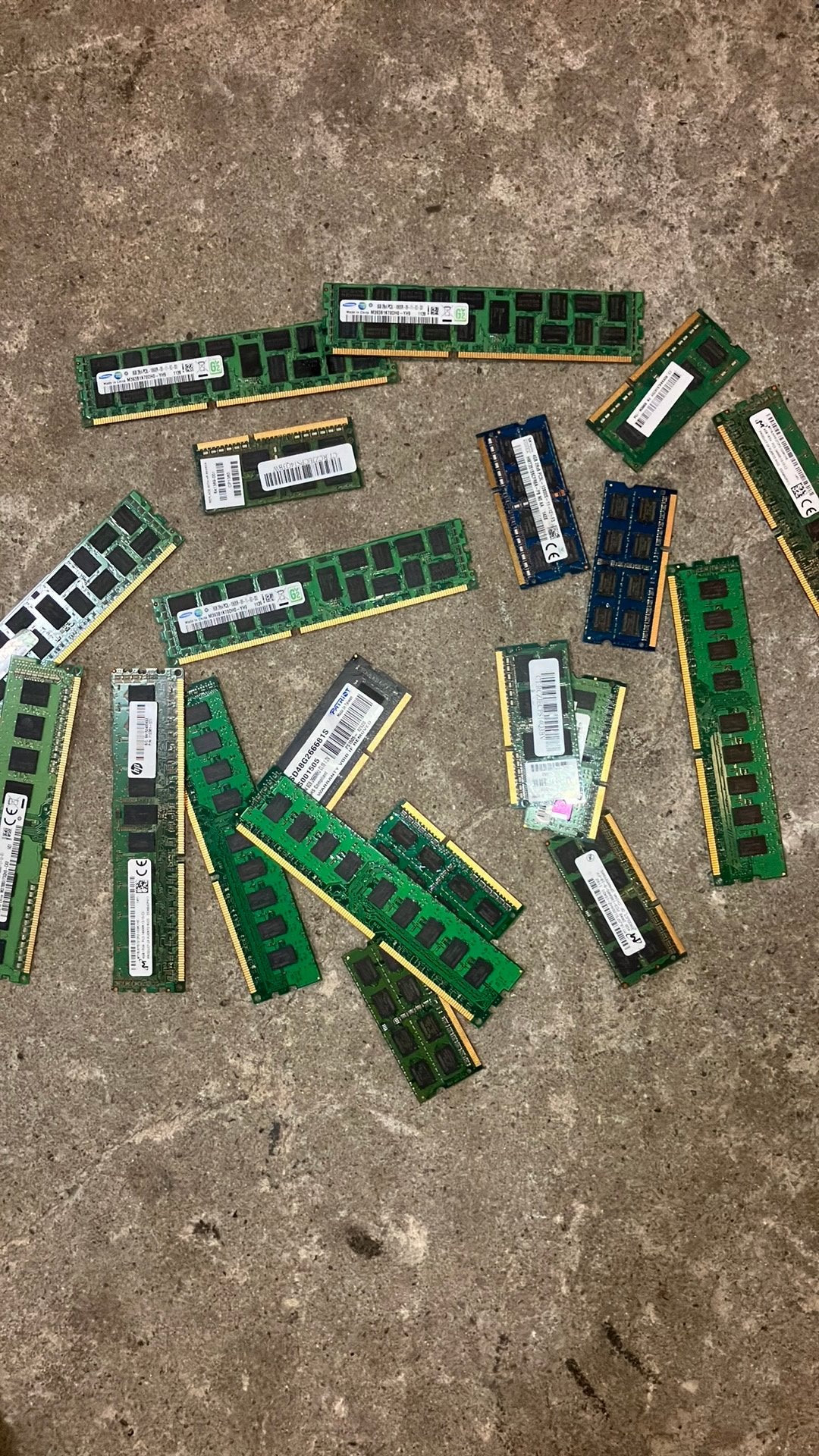 Partij 4gb 8gb en ecc ddr3, Computers en Software, RAM geheugen, Ophalen, Gebruikt, DDR3, Desktop