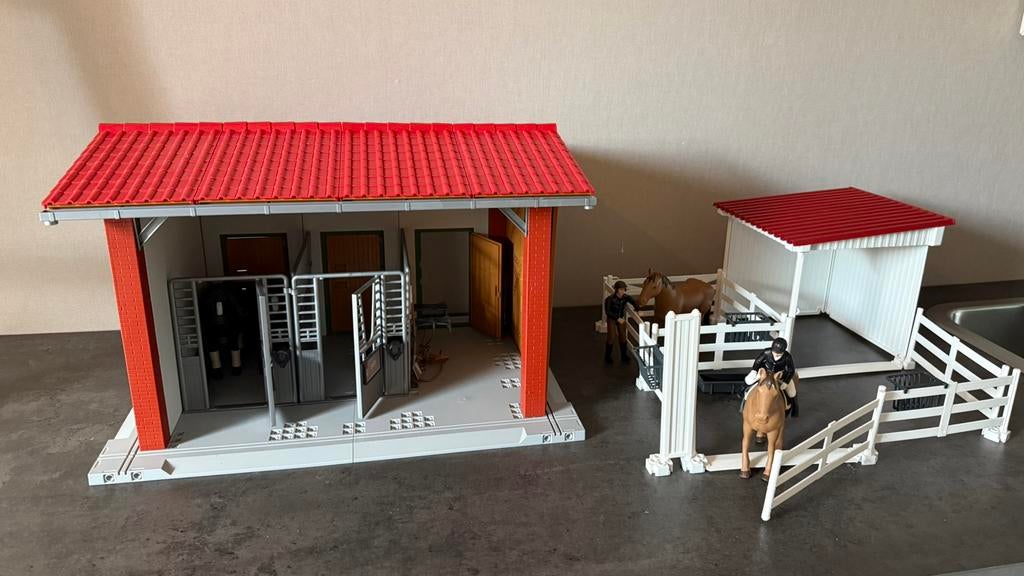 Bruder paardenstal compleet, Ophalen, Zo goed als nieuw, Jongen of Meisje
